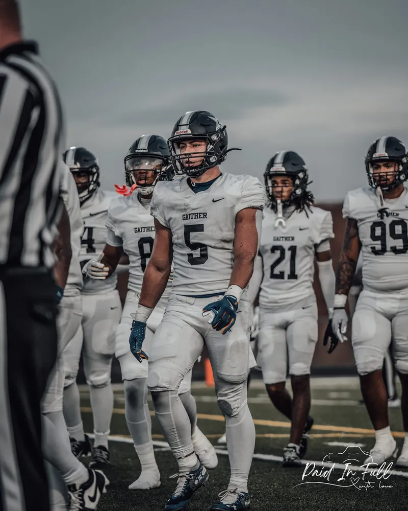Leading the Cowboys out